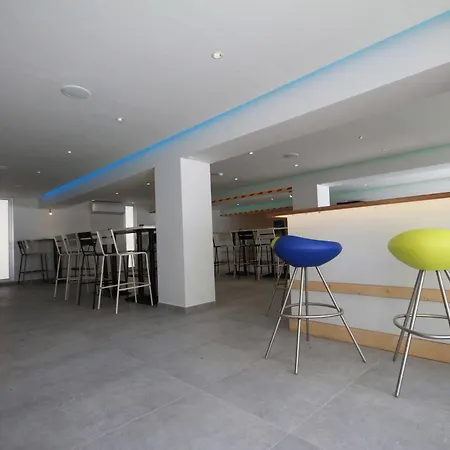 Hotel de apartamente Sea Cleopatra Napa Annex (adults Only)